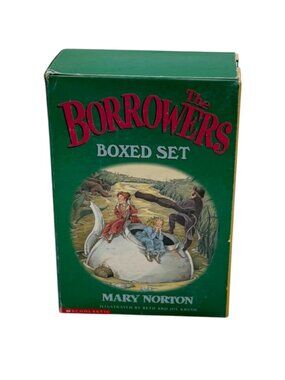 Borrowers Mary Norton 5 Book Boxset Childrens PB Scholastic 2001